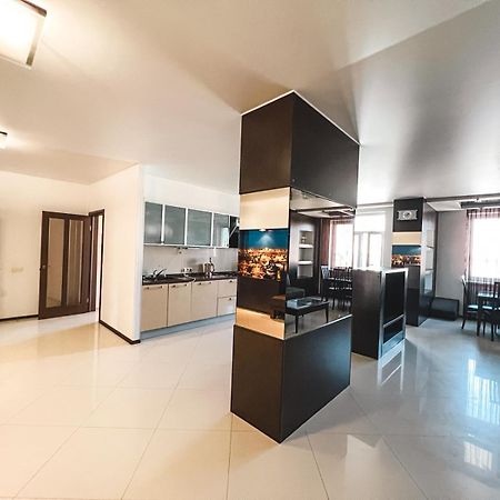 Cozy Apartments On The Left Bank Kiev Rom bilde